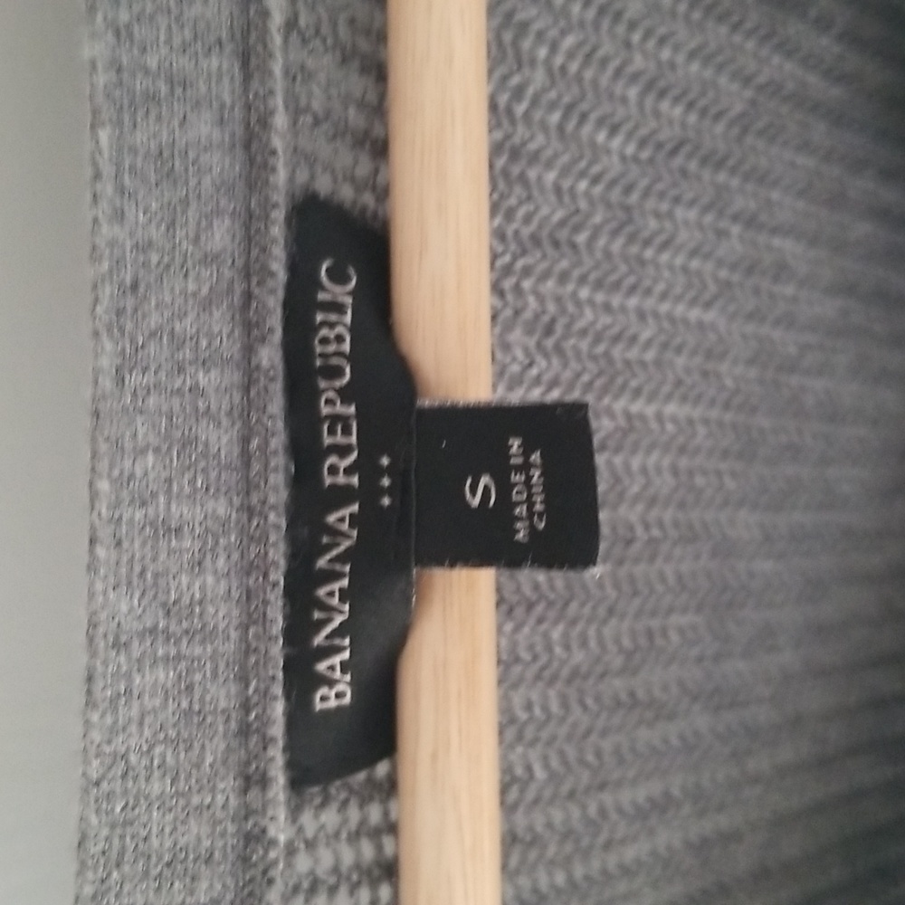 Sweater - Picture 3 of 3